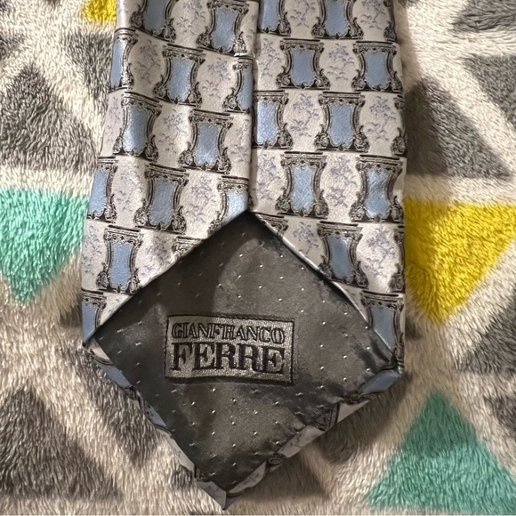 vintage tie - Picture 3 of 4